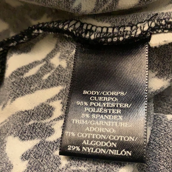 🔥NWOT Ann Taylor Black&White and Lace Blouse SzS - Picture 7 of 8